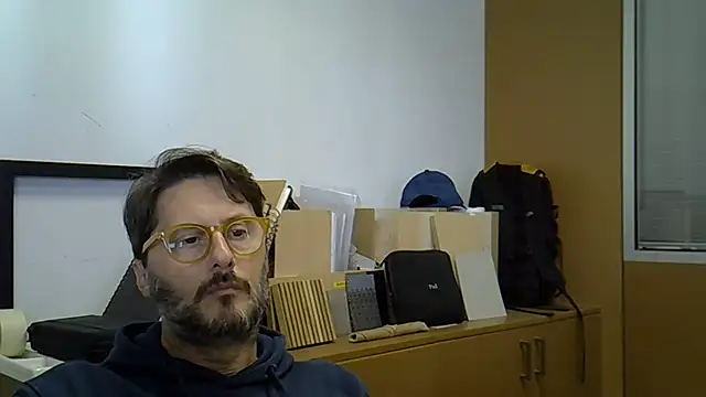 Cellino4 online show from October 4, 9:03 am