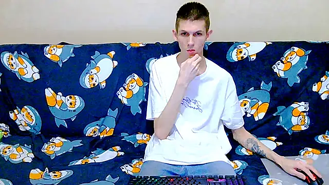 Lester Broo online show from November 26, 8:34 pm