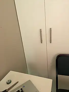 snotLoud online show from March 17, 8:18 am