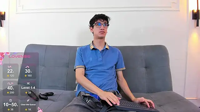 Cum hunters online show from April 25, 3:20 am