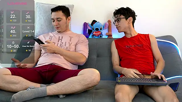 Snapshot of Cum_hunters chatting on February 14, 2:54 pm Cum hunters online show from February 14, 2:54 pm