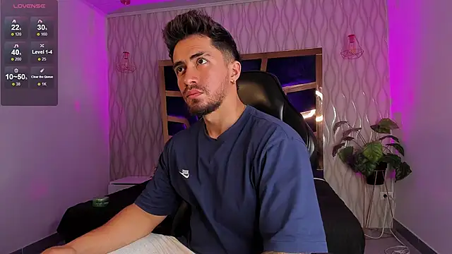 Brad Summer online show from April 24, 11:40 pm