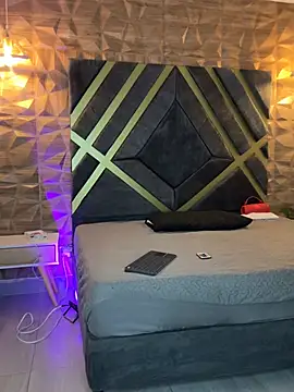 Brad Summer online show from April 1, 11:46 pm