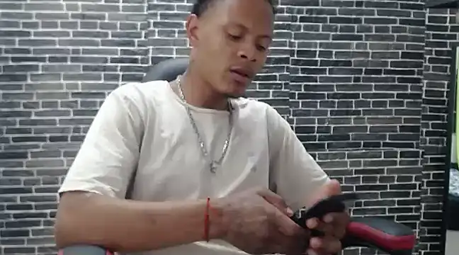 Kalvin Brownn online show from January 24, 1:24 am