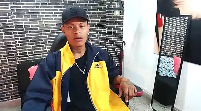 Kalvin Brownn online show from February 13, 12:57 am