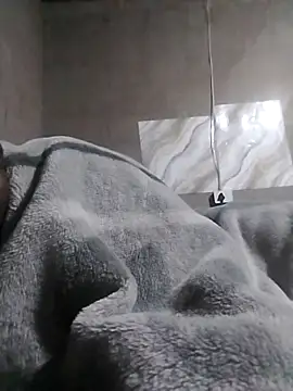 LaneYam online show from April 26, 8:05 pm