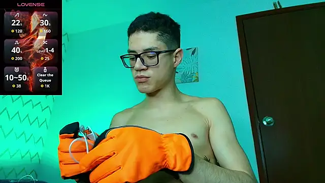 wolfandsky online show from November 25, 11:45 am