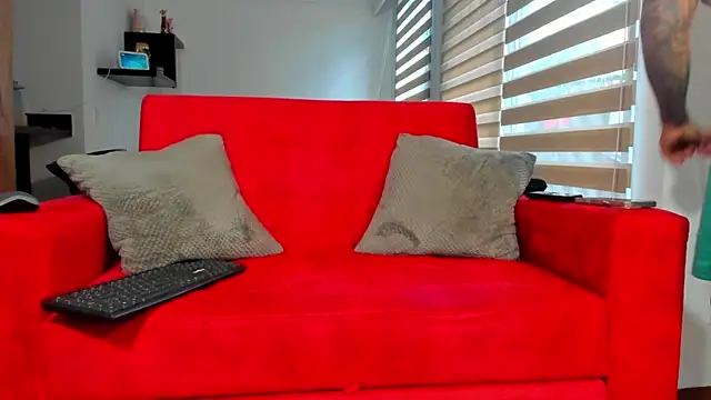 dereckgreen online show from December 15, 12:24 pm