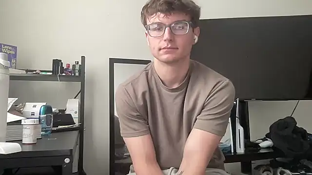 ryan 28747 online show from April 11, 8:56 pm