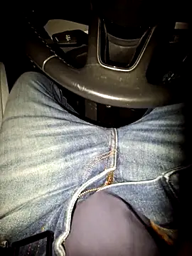 Nzino1983 online show from March 24, 6:02 pm