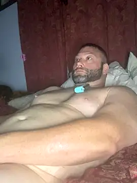 Snapshot of Dadbod4you chatting on October 4, 4:06 am Dadbod4you online show from October 4, 4:06 am