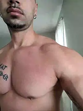 Snapshot of badbrown chatting on February 14, 1:08 pm badbrown online show from February 14, 1:08 pm