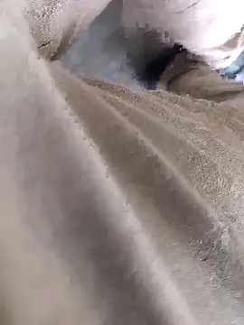 Snapshot of Trixboy201 chatting on October 17, 12:53 pm Trixboy201 online show from October 17, 12:53 pm