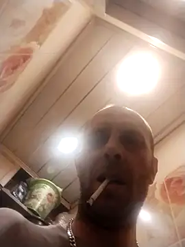 MaxDevilWhite online show from March 26, 5:44 am