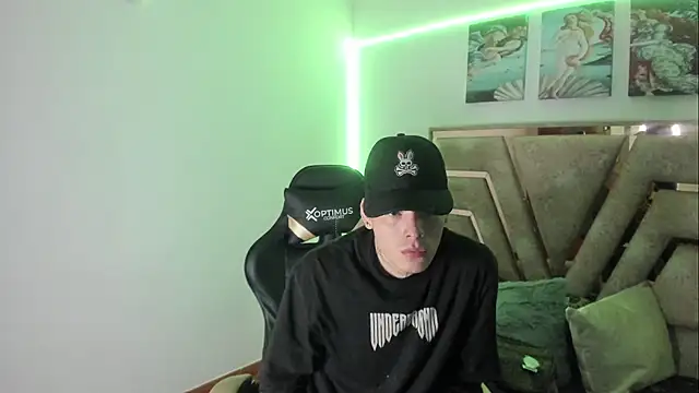 bigragna  online show from January 25, 3:30 am