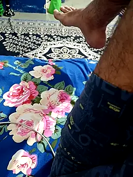 Playboy bhabhi 00 online show from November 29, 4:20 pm