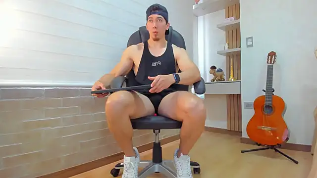 Tombarden online show from March 9, 7:30 pm