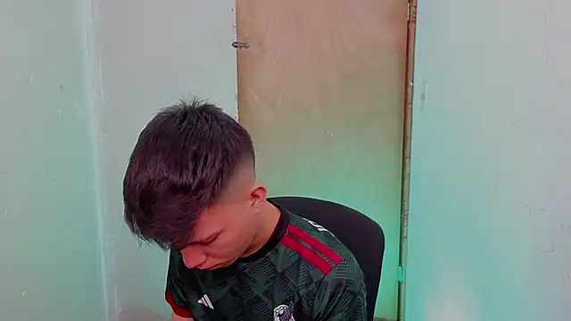 Alexxx lov online show from February 13, 12:43 pm