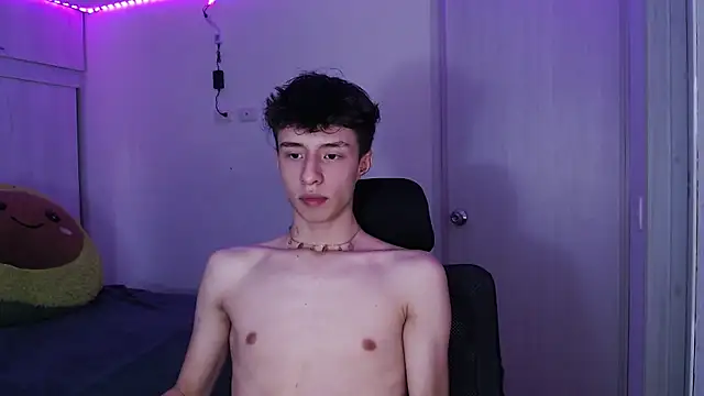 Juanmres online show from April 3, 9:00 pm