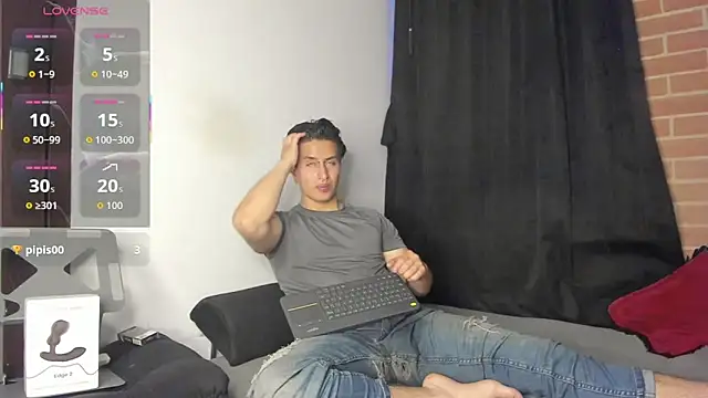 DavidX X21 Strip online show from June 24, 8:39 am