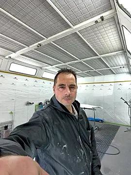 justeqqun online show from October 2, 10:52 am