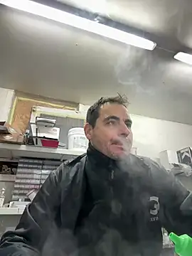 justeqqun online show from January 30, 11:44 am