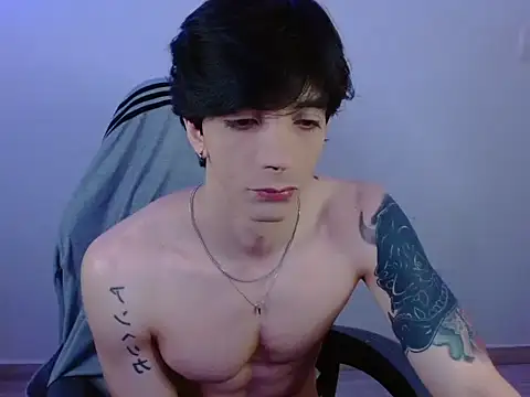 H3ll B0I online show from January 11, 7:12 am