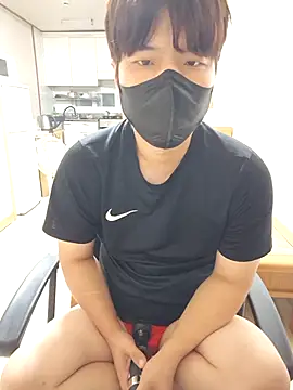 Tyyyggjju online show from October 25, 4:52 pm