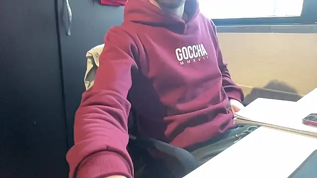 bullyboyy online show from January 14, 8:19 am