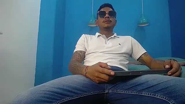 Snapshot of Saipadpuer30 chatting on March 11, 7:14 pm Saipadpuer30 online show from March 11, 7:14 pm