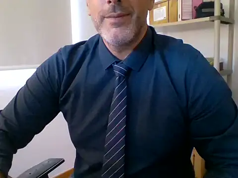 66MA69 online show from October 14, 2:35 pm