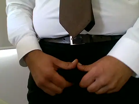 66MA69 online show from September 12, 2:50 pm