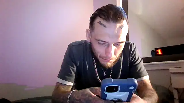 cruz815 online show from April 25, 11:24 pm