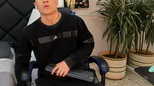 roan birkin online show from March 17, 9:06 pm