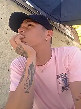 duquehotvoy online show from March 15, 4:46 pm