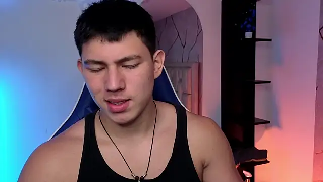 JamesCr  online show from July 23, 12:24 pm