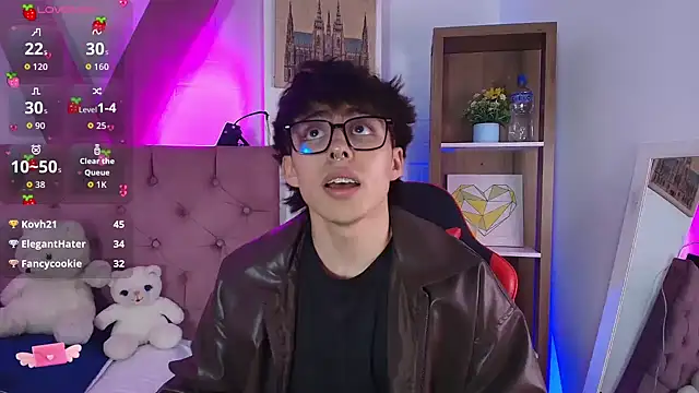 PepperTwink online show from April 23, 3:58 pm