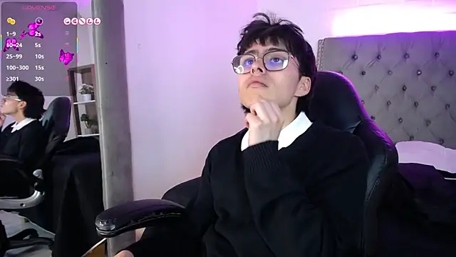 Snapshot of PepperTwink chatting on September 9, 4:28 pm PepperTwink online show from September 9, 4:28 pm