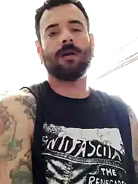 Snapshot of xdandan69 chatting on February 10, 1:22 pm xdandan69 online show from February 10, 1:22 pm