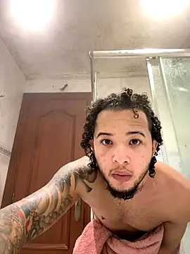 yeiyei oficial online show from October 26, 4:53 pm