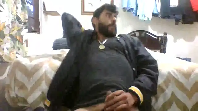 Snapshot of dickman10 chatting on October 10, 10:01 pm dickman10 online show from October 10, 10:01 pm