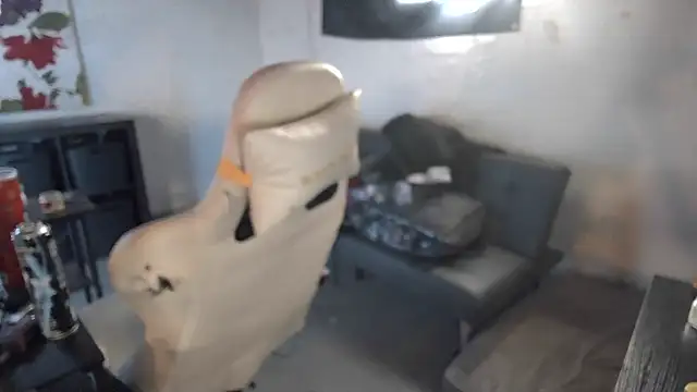 BadJewfucks online show from January 15, 8:00 pm