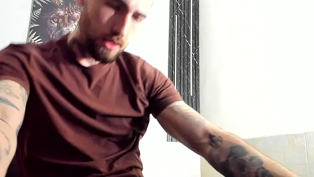 Snapshot of Luke_davis01 chatting on March 20, 1:26 pm Luke davis01 online show from March 20, 1:26 pm