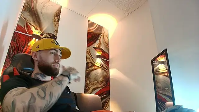 Luke davis01 online show from March 26, 1:15 pm