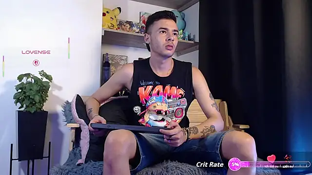 Snapshot of kyle_clint07 chatting on September 25, 2:54 am kyle clint07 online show from September 25, 2:54 am