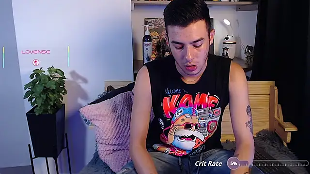 Snapshot of kyle_clint07 chatting on September 10, 4:22 am kyle clint07 online show from September 10, 4:22 am