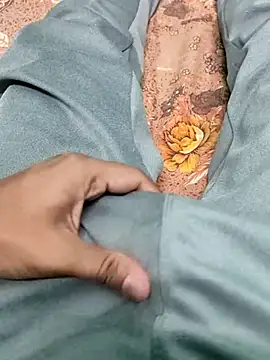 Yashkumar 0697 online show from March 20, 7:04 pm