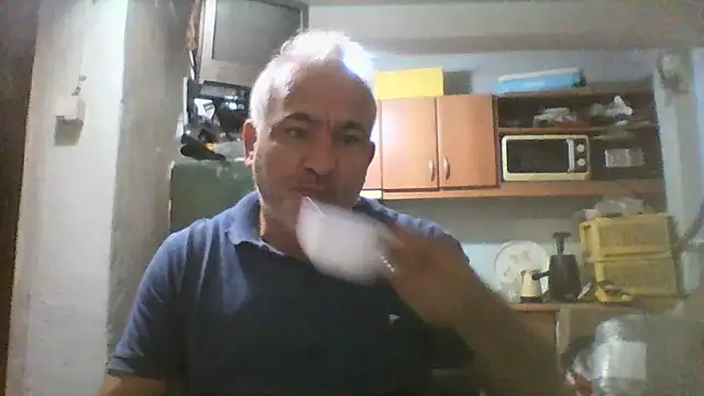 Snapshot of murat7888 chatting on October 10, 9:03 am murat7888 online show from October 10, 9:03 am