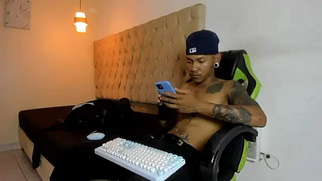 blackdirty420 online show from March 4, 3:52 pm