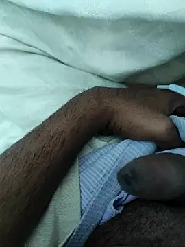 Snapshot of Tamil_small_cock chatting on February 13, 11:28 am Tamil small cock online show from February 13, 11:28 am